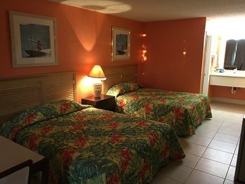 Tropical Inn Palm Bay Esterno foto